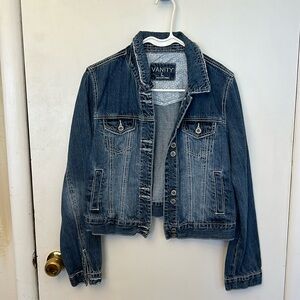 Vanity Women’s Jean Jacket Size Large